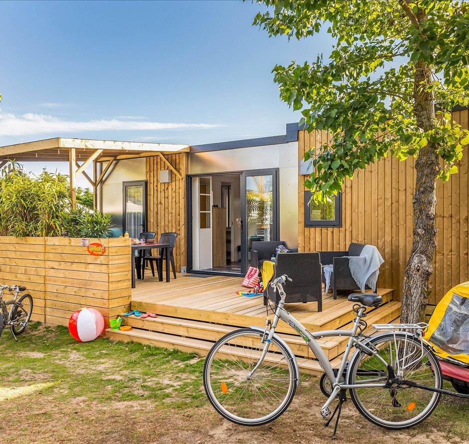 Luxury cottage in Vendée with covered swimming pool - Camping pomme de pin