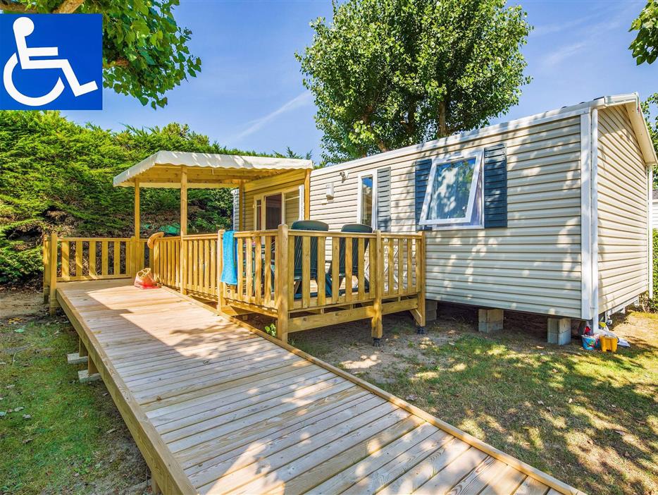 Stacaravan voor een gehandicapte persoon - Camping pomme de pin