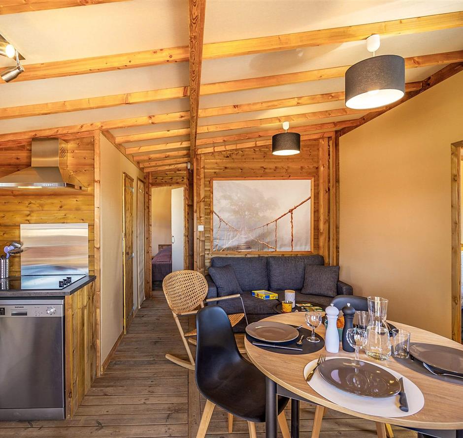 Luxury tente in Vendée with covered swimming pool - Camping pomme de pin