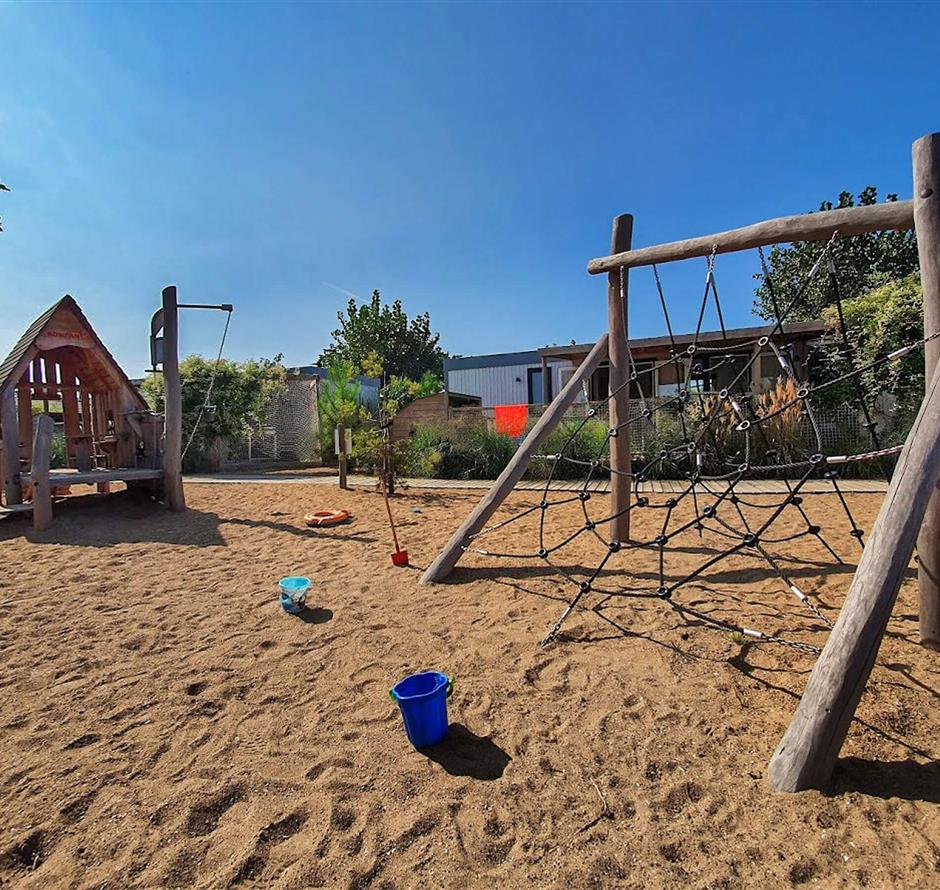 speeltuin met klimnet - Camping pomme de pin