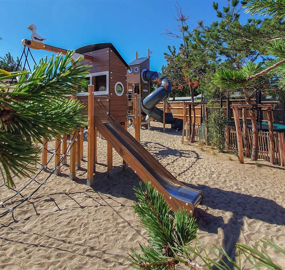 Camping St Hilaire de Riez met spelletjes voor kinderen - Camping pomme de pin