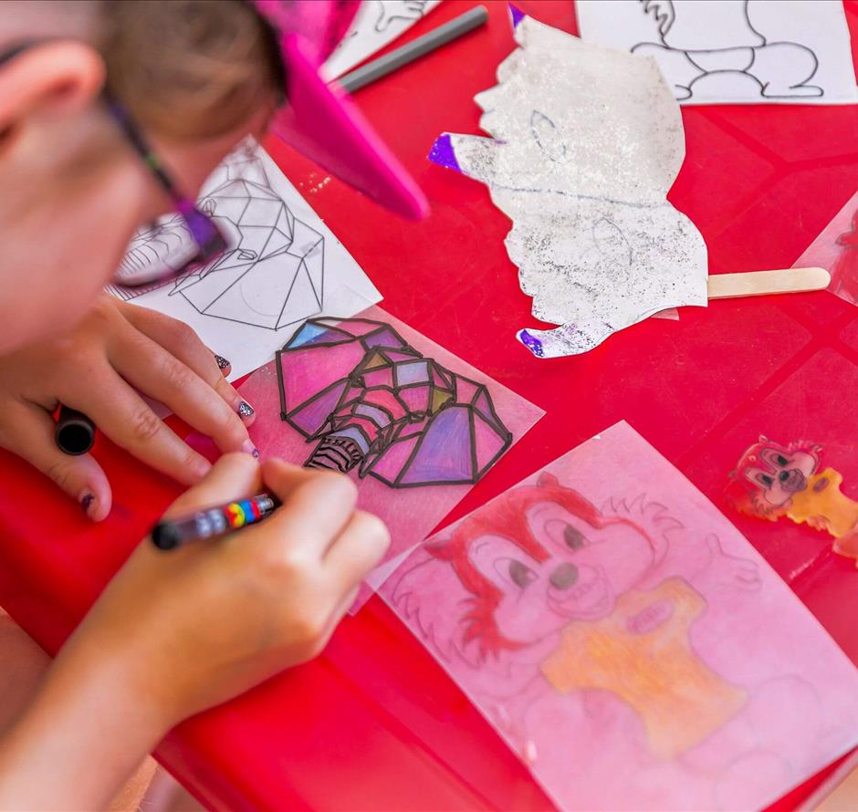 kinderclubactiviteiten en entertainment - Camping pomme de pin