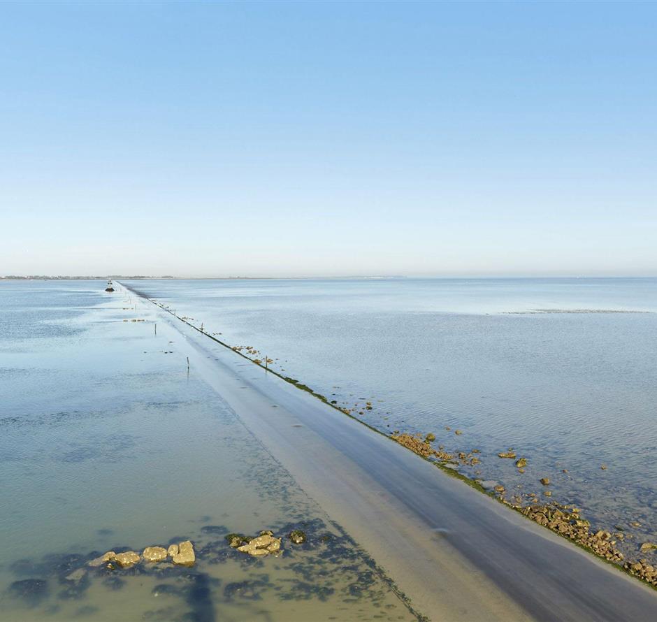 Visit Noirmoutier island close to campsite La Pomme de Pin at St Hilaire de Riez - Camping pomme de pin