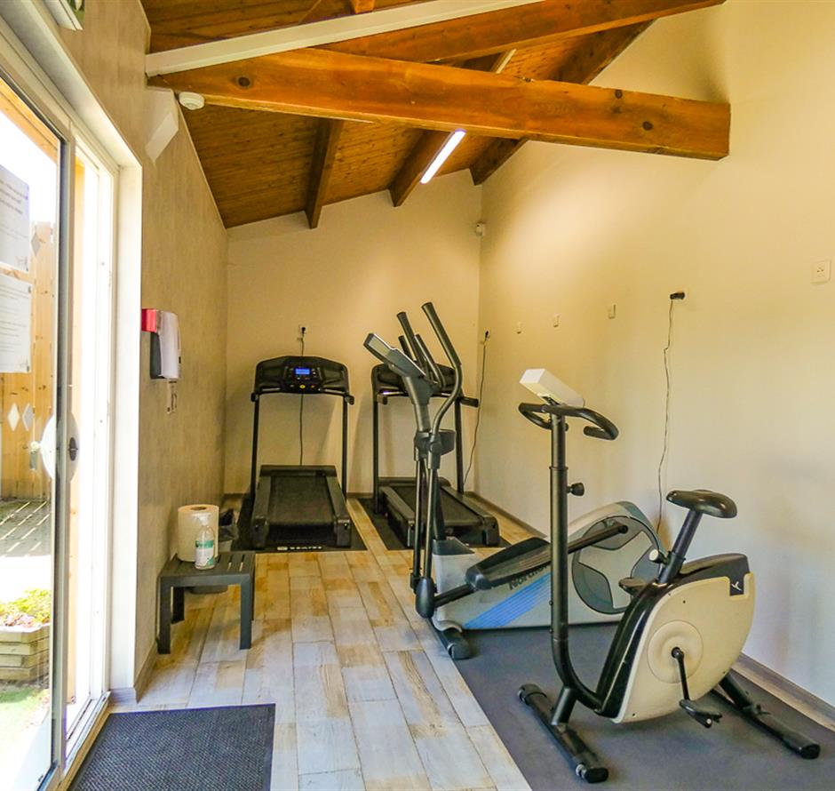 fitness room - Camping pomme de pin