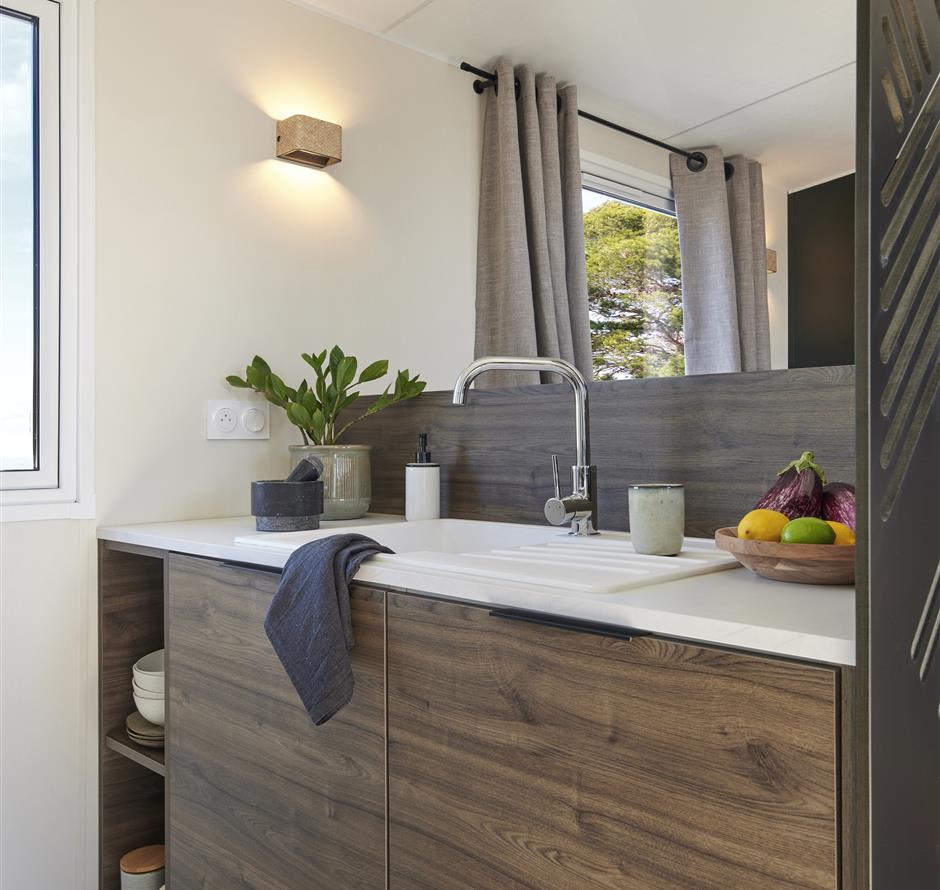 Luxe cottage met keuken, camping met toegang tot het strand op 200 meter afstand, met zwembad - Camping pomme de pin
