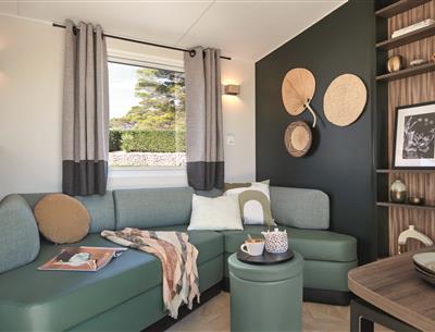 Luxe camping met overdekt zwembad en animatie 